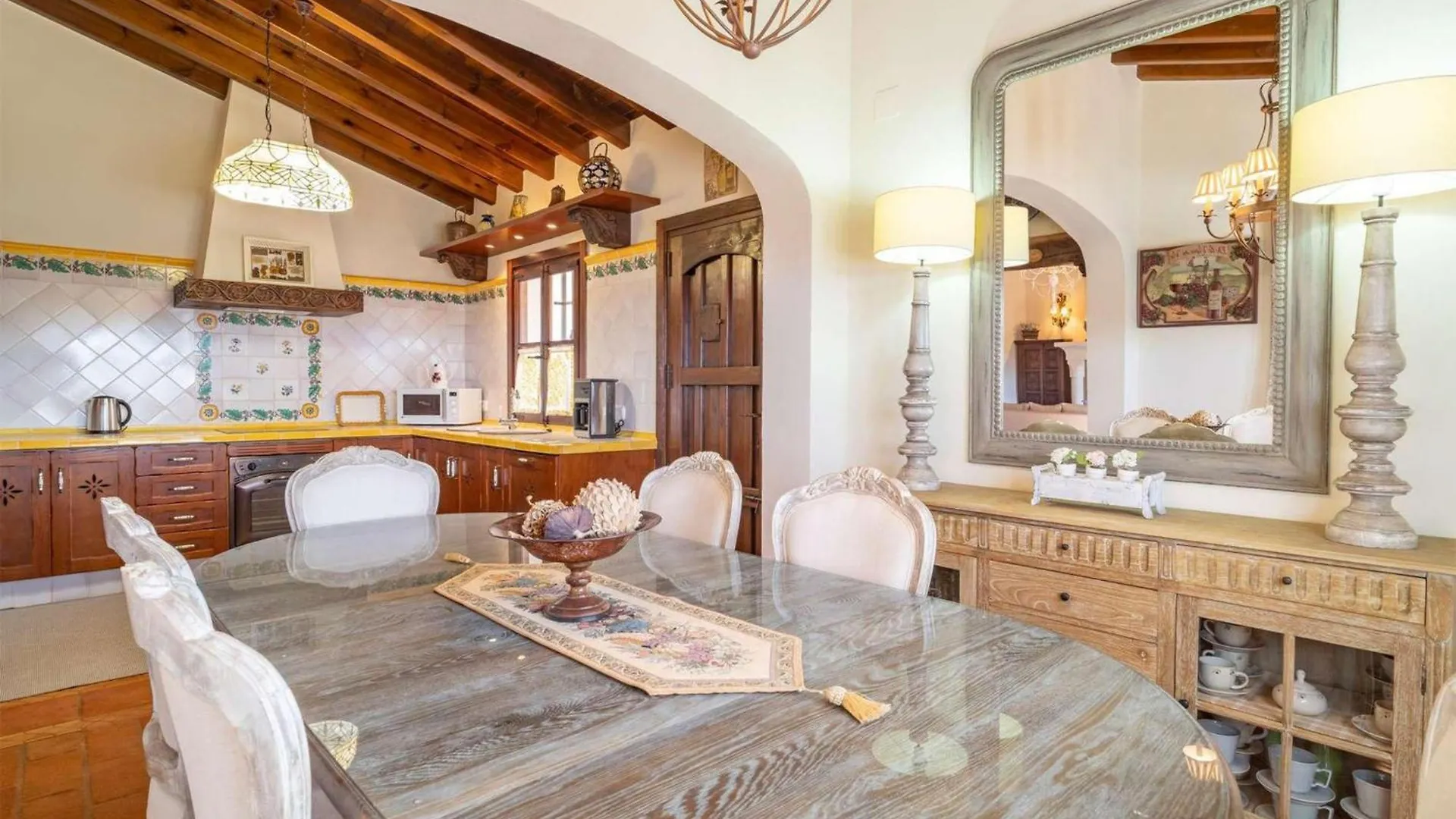 Villa Viewpoint: Private Pool Sleeps 6 Views Frigiliana
