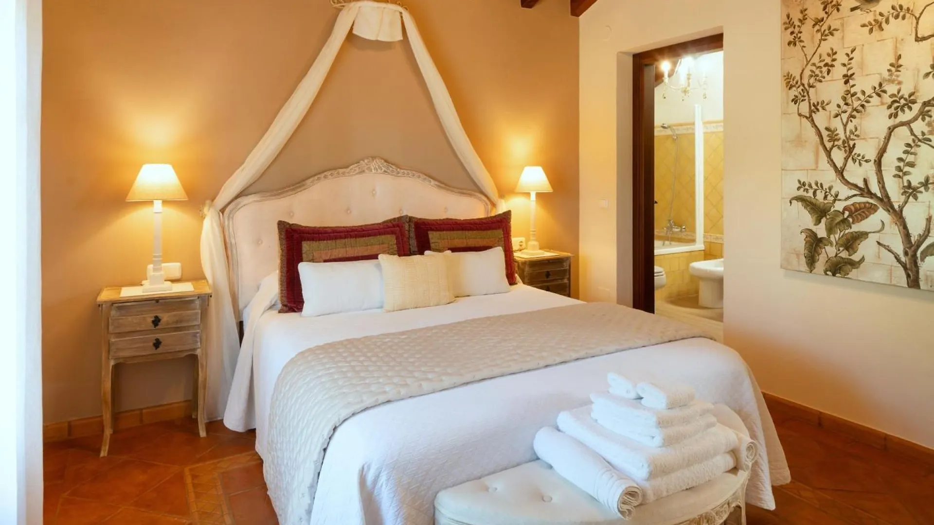 Villa Viewpoint: Private Pool Sleeps 6 Views Frigiliana